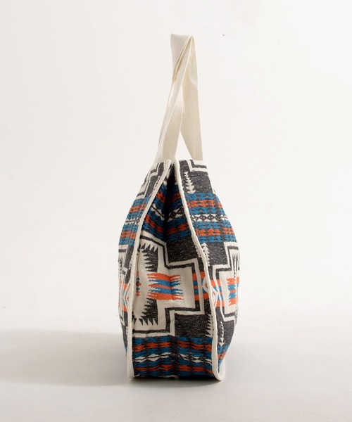 PENDLETON（ペンドルトン）の「PENDLETON ペンドルトン HARDING JAQUARD TOTE ハーディング ジャガード トートバッグ（トートバッグ・レディース・チャコール/レッド・FREE）」の5枚目の写真