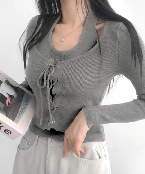 REMUR(レミュール)の「ホルターネックレイヤード風レースアップリブニット(ニット/セーター・レディース・ベージュ/ブラック/チャコールグレー・FREE)」の9枚目の写真