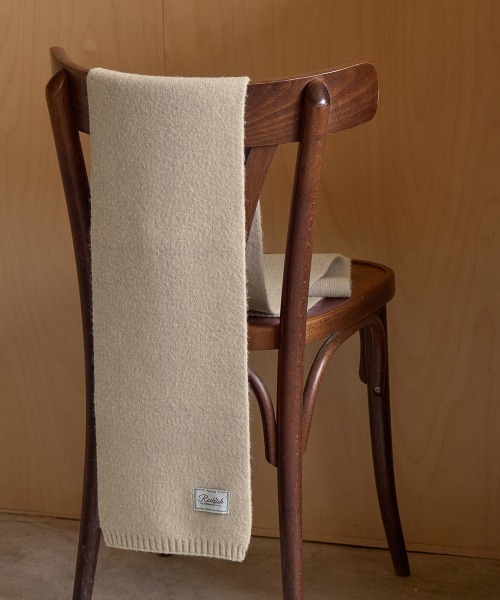 ROCKFISH WEATHERWEAR（ロックフィッシュウェザーウェア）の「NEW FLUFFY SCARF（マフラー・レディース・ネイビー/ライトグレー/ピンク/クリーム/グレー/スカイブルー/ライラック/ベージュ/レッド/ブラウン・FREE）」の21枚目の写真