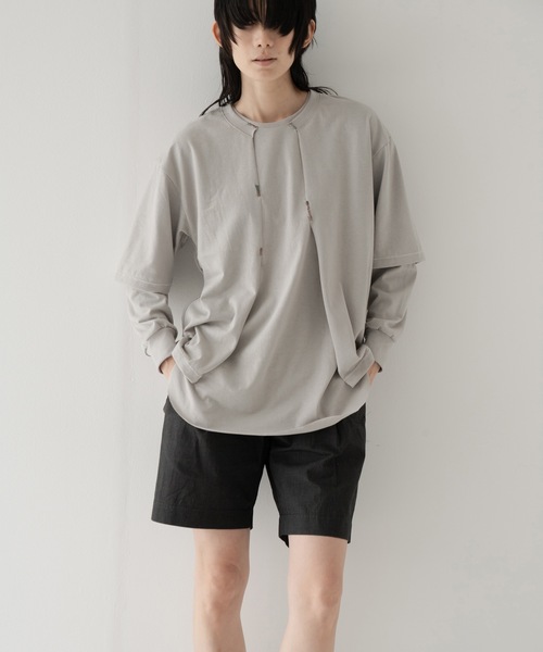 RYU(リュー)の「paper-like cotton one-tuck shorts(その他パンツ・メンズ・ブラック/グレイッシュベージュ・2/4)」の16枚目の写真