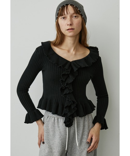 uyu.(ウユ)の「フロントフリルリブニットトップス(Tシャツ/カットソー・レディース・ホワイト/ブラック/ブラウン・FREE)」の4枚目の写真