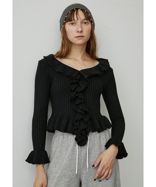 uyu.(ウユ)の「フロントフリルリブニットトップス(Tシャツ/カットソー・レディース・ホワイト/ブラック/ブラウン・FREE)」の5枚目の写真