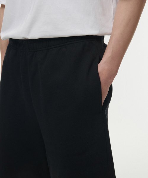 MUSINSA STANDARD（ムシンサスタンダード）の「スウェットショーツ[ブラック]（その他パンツ・メンズ・その他・SMALL/MEDIUM/LARGE/X-LARGE/XX-LARGE）」の3枚目の写真