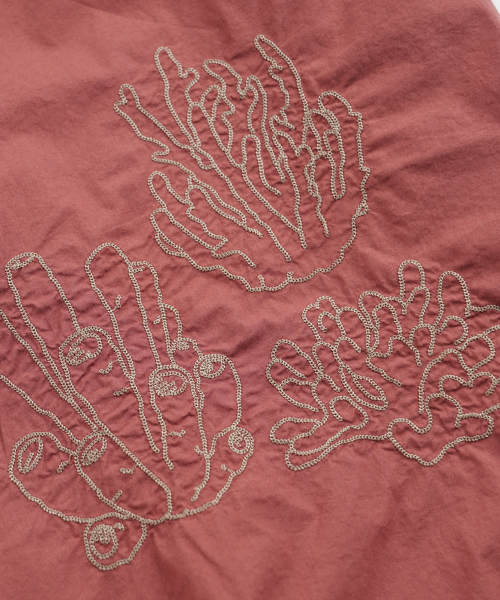 FRIZMWORKS(フリズムワークス)の「CORAL NEEDLEWORK HALF SHIRT _ BRICK(シャツ/ブラウス・メンズ・その他・SMALL/MEDIUM/LARGE/X-LARGE)」の7枚目の写真