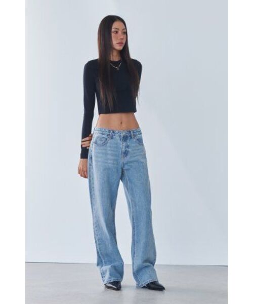 MUSINSA STANDARD WOMAN（ムシンサスタンダードウーマン）の「ウィメンズスリムクロップクルーネック長袖Tシャツ[ブラック]（Tシャツ/カットソー・レディース・その他・SMALL/MEDIUM/LARGE/X-SMALL）」の13枚目の写真