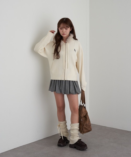 RAY CASSIN（レイカズン）の「【A4対応】スタッズ付トートバッグ（トートバッグ・レディース・ブラック/ブラウン/ベージュ・FREE）」の14枚目の写真