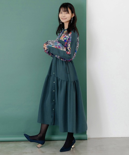 ScoLar（スカラー）の「153679：総柄ワッシャーティアードシャツワンピース（シャツワンピース・レディース・グリーン/ブラウン/ブラック・M）」の8枚目の写真