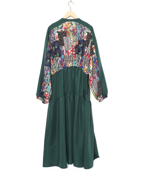 ScoLar（スカラー）の「153679：総柄ワッシャーティアードシャツワンピース（シャツワンピース・レディース・グリーン/ブラウン/ブラック・M）」の15枚目の写真