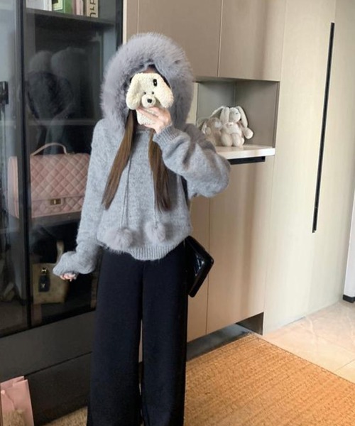 Nia（ニア）の「Nia(ニア)/ボリュームファー　ポンポン付き　ニットトップス（ニット/セーター・レディース・ブラウン/グレー/アイボリー・FREE）」の13枚目の写真