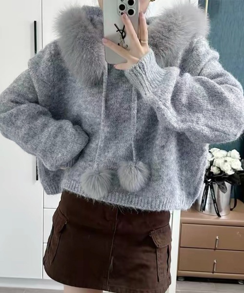 Nia（ニア）の「Nia(ニア)/ボリュームファー　ポンポン付き　ニットトップス（ニット/セーター・レディース・ブラウン/グレー/アイボリー・FREE）」の12枚目の写真