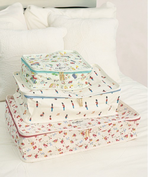 トラベルポーチセット Cath Icons（ポーチ）｜Cath Kidston（キャス