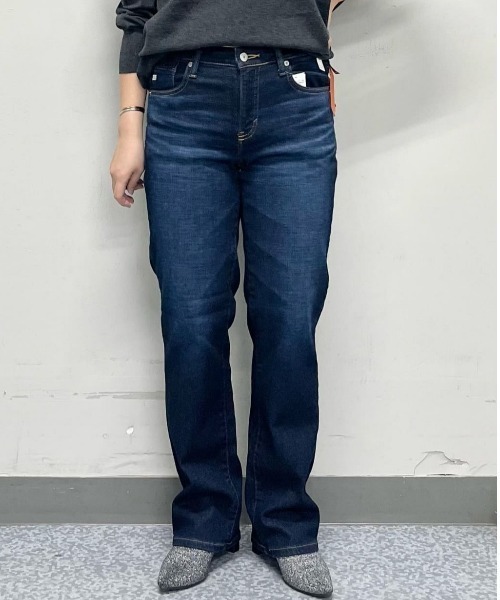 SOMETHING(サムシング)の「SOMETHING(サムシング)【レディース】「BODYFIRE」ストレートパンツ(デニムパンツ・レディース・ダークインディゴブルー・29inch/31inch/26inch/27inch/28inch)」の7枚目の写真