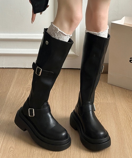 Lace Ladies(レースレディース)の「レザー調 バック ファスナー ロング ジョッキー ブーツ(ブーツ・レディース・ブラック・22.5cm/23cm/23.5cm/24cm/24.5cm/25cm)」の1枚目の写真