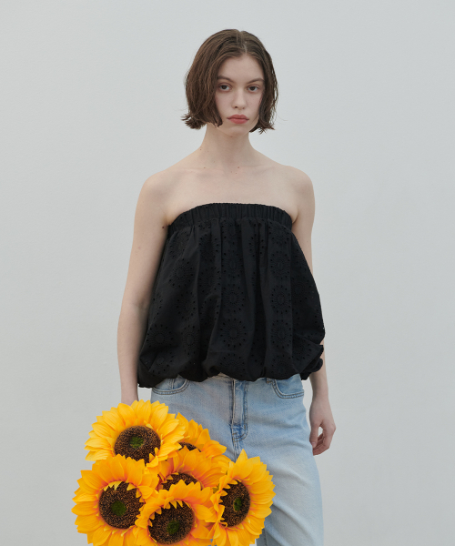 320SHOWROOM(320ショールーム)の「Bloomie Two-Way Punching Skirt Black(スカート・レディース・ブラック・FREE)」の4枚目の写真
