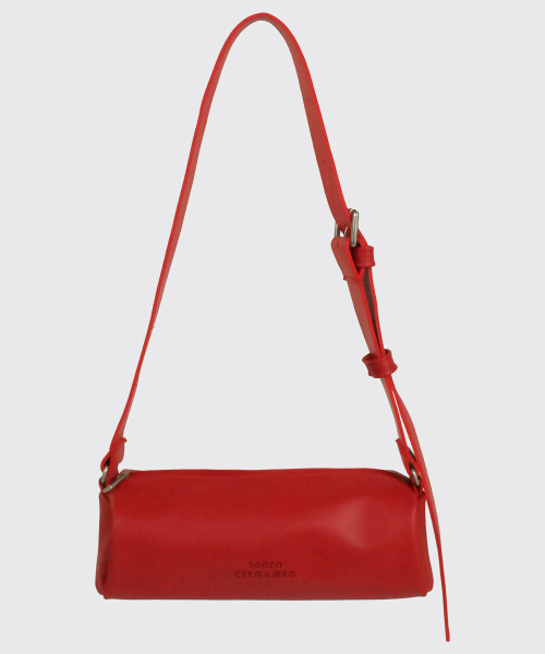 INNEQ（イネク）の「Chunky Buckle Air Bag Letter-Red（ショルダーバッグ・レディース・その他・FREE）」の3枚目の写真