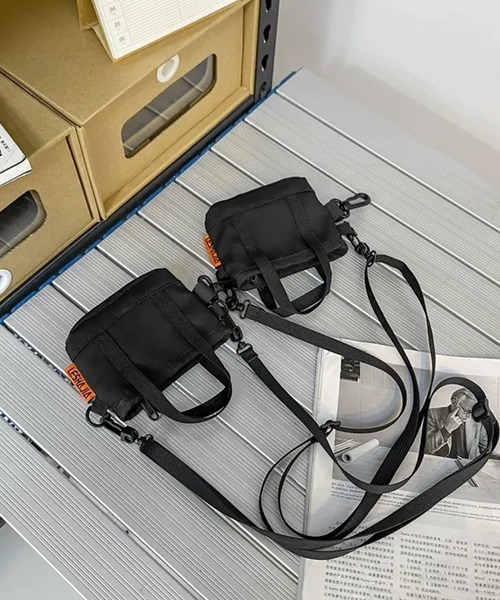 WESTBOY(ウエストボーイ)の「ユニセックスミニミニ ショルダーバッグ サコッシュコインケース WO25W10BG19(ショルダーバッグ・メンズ・ブラック・FREE)」の9枚目の写真