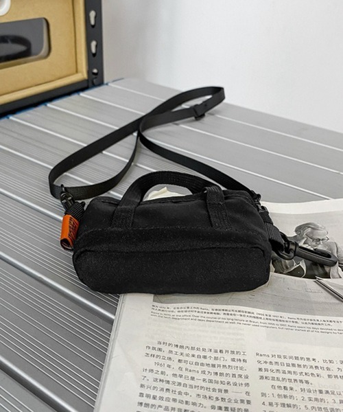 WESTBOY(ウエストボーイ)の「ユニセックスミニミニ ショルダーバッグ サコッシュコインケース WO25W10BG19(ショルダーバッグ・メンズ・ブラック・FREE)」の14枚目の写真