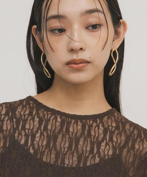 KBF（ケイビーエフ）の「デフォルメピアス（ピアス（両耳用）・レディース・ゴールド/シルバー・ONE）」の9枚目の写真