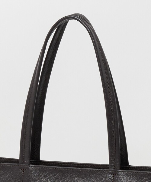 A DAY IN THE LIFE UNITED ARROWS(アデイインザライフユナイテッドアローズ)の「シュリンク レザー トートバッグ 2<A DAY IN THE LIFE>(トートバッグ・メンズ・ブラック/ダークブラウン・FREE)」の6枚目の写真
