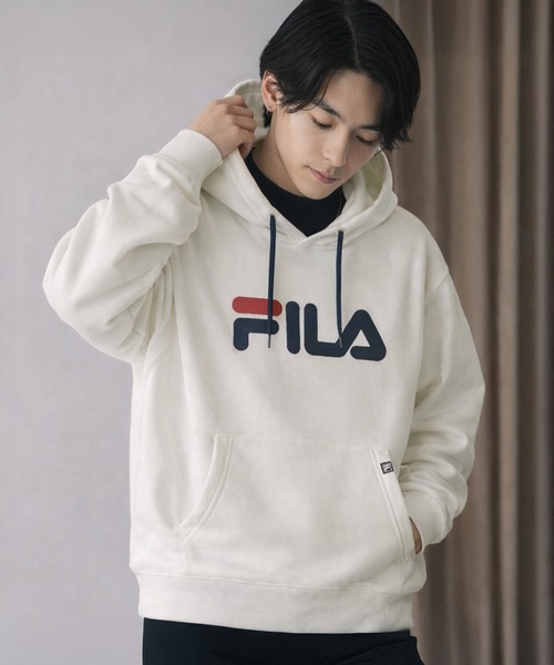 FILA(フィラ)の「FILA フィラ プルオーバー 裏毛 スウェット パーカー(パーカー・メンズ・ブラック/オフホワイト/ネイビー・S/M/3L/LL/L)」の2枚目の写真