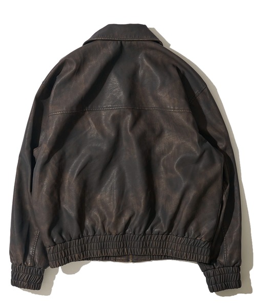 ADPOSION(アドポーション)の「ヴィンテージライク 合成皮革 ステンカラーブルゾン / ミリタリージャケット(ブルゾン・メンズ・ブラック/ダークブラウン・MEDIUM/LARGE/X-LARGE)」の6枚目の写真