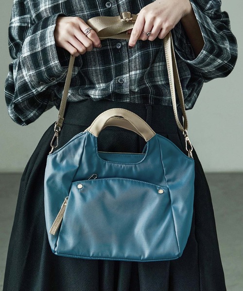 Fashion Letter（ファッションレター）の「6ポケット 2wayくり手ミニトートバッグ（ショルダーバッグ・レディース・チャコールグレー/ブルーグリーン/グレイッシュベージュ/ブラック・FREE）」の15枚目の写真