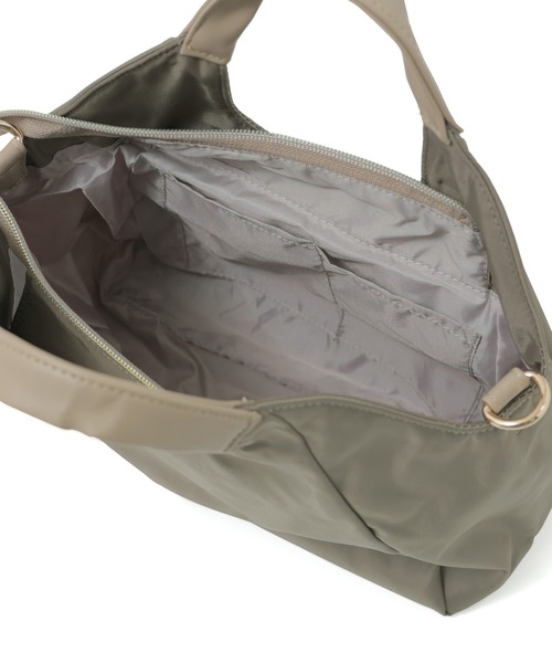 Fashion Letter（ファッションレター）の「6ポケット 2wayくり手ミニトートバッグ（ショルダーバッグ・レディース・チャコールグレー/ブルーグリーン/グレイッシュベージュ/ブラック・FREE）」の7枚目の写真