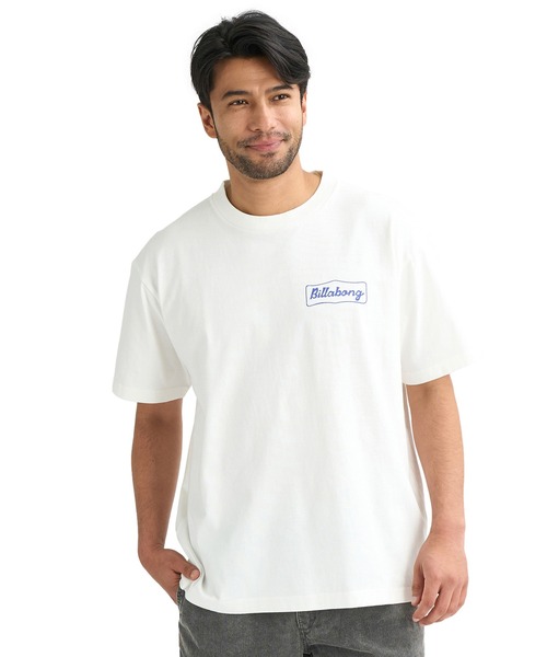 BILLABONG(ビラボン)の「BILLABONG メンズ 【OVER FIT】SIGN Tシャツ 【2026年春夏モデル】 BG011209(Tシャツ/カットソー・メンズ・スミクロ/イエロー/スモークピンク/クリーム・M/L/XL)」の2枚目の写真