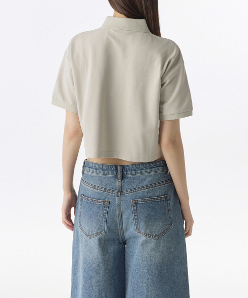 MUSINSA STANDARD WOMAN（ムシンサスタンダードウーマン）の「[クールタンダード] ウィメンズ リラックスド クロップ ピケ ポロシャツ [マッシュルーム]（ポロシャツ・レディース・その他・LARGE/MEDIUM/SMALL/X-SMALL）」の2枚目の写真