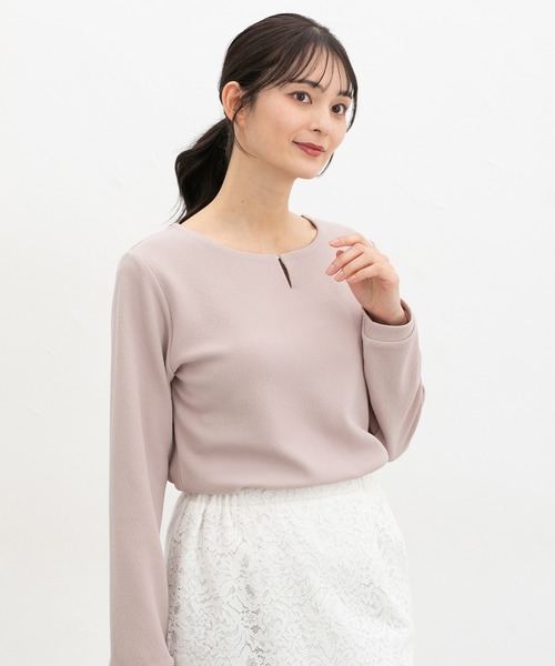 Honeys(ハニーズ)の「ラインストーン付トップス(Tシャツ/カットソー・レディース・ピンク/ネイビー/アイボリー/サックスブルー・L/LL/M/S)」の4枚目の写真