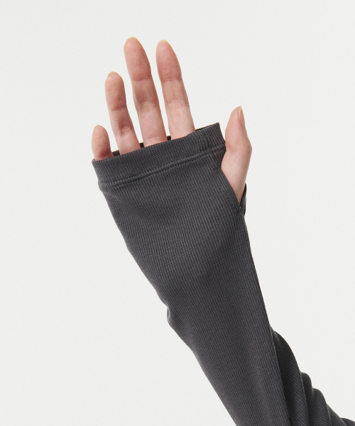 MUSINSA STANDARD WOMAN（ムシンサスタンダードウーマン）の「ウィメンズリブスリムフード付き長袖Tシャツ[ダークグレー]（パーカー・レディース・その他・LARGE/MEDIUM/SMALL/X-SMALL/X-LARGE）」の14枚目の写真