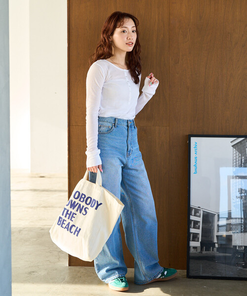 FREAK'S STORE(フリークスストア)の「限定展開 シアー テレコ ヘンリーネック プルオーバー(Tシャツ/カットソー・レディース・ナチュラル/オフホワイト/グレー/ブラック/ピンク・フリ-)」の17枚目の写真
