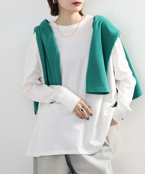 atONE(アットワン)の「オーバーサイズ裾ラウンドカットソー(Tシャツ/カットソー・レディース・オフホワイト/チャコールグレー/カーキ/モカ/ブラック・4L~5L/LL~3L/M-L)」の6枚目の写真