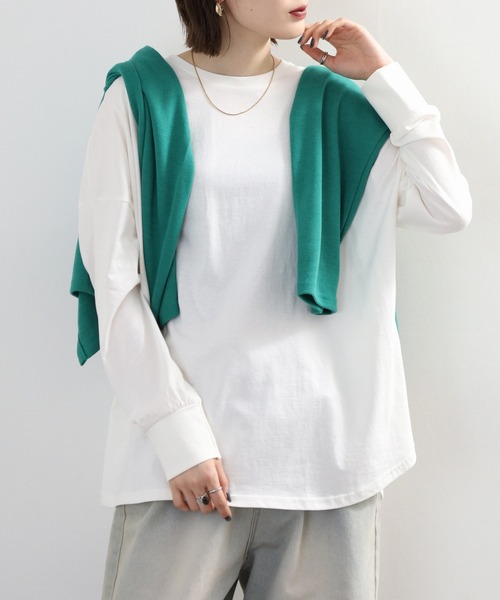 atONE(アットワン)の「オーバーサイズ裾ラウンドカットソー(Tシャツ/カットソー・レディース・オフホワイト/チャコールグレー/カーキ/モカ/ブラック・4L~5L/LL~3L/M-L)」の11枚目の写真