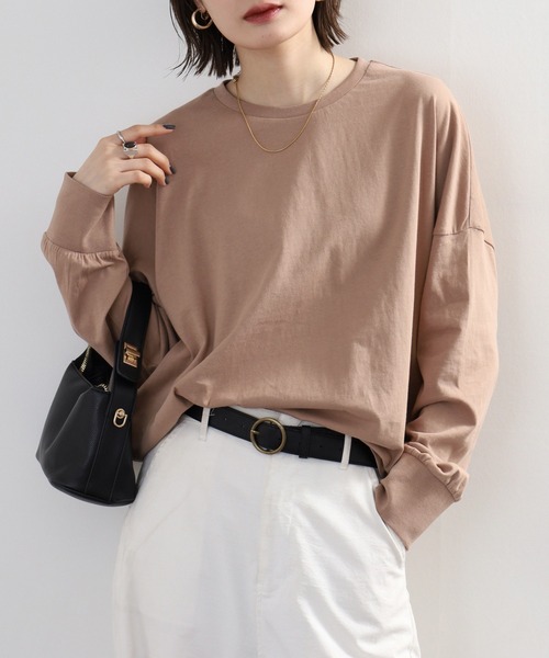 atONE(アットワン)の「オーバーサイズ裾ラウンドカットソー(Tシャツ/カットソー・レディース・オフホワイト/チャコールグレー/カーキ/モカ/ブラック・4L~5L/LL~3L/M-L)」の22枚目の写真