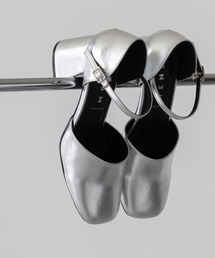 menue（メヌエ）の「スクエアトゥ 太めヒール アンクルストラップ パンプス（パンプス）」