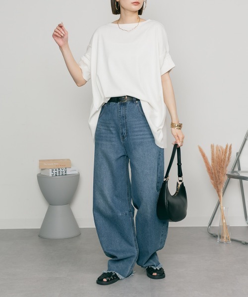 aity(アイティ)の「M-5L 変形ドルマン オーバーサイズ半袖カットソー 夏服(Tシャツ/カットソー・レディース・ピンクベージュ/ネイビー/オフホワイト/杢グレー・4L~5L/LL~3L/M~L)」の8枚目の写真