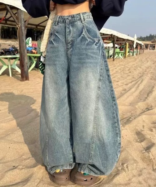 yuue' ( wear )（ユーイ）の「カーブワイドデニムパンツ/ユニセックス（デニムパンツ・レディース・ブルー・S/M/L）」の3枚目の写真
