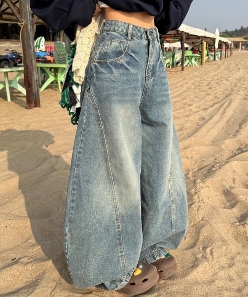 yuue' ( wear )（ユーイ）の「カーブワイドデニムパンツ/ユニセックス（デニムパンツ・レディース・ブルー・S/M/L）」の5枚目の写真