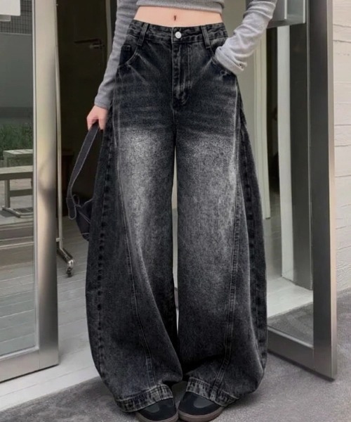 yuue' ( wear )(ユーイ)の「カーブワイドデニムパンツ/ユニセックス(デニムパンツ・レディース・ブルー/ブルー系その他/ブラック・S/M/L)」の8枚目の写真