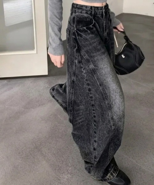 yuue' ( wear )(ユーイ)の「カーブワイドデニムパンツ/ユニセックス(デニムパンツ・レディース・ブルー/ブルー系その他/ブラック・S/M/L)」の11枚目の写真