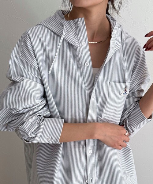 fredy emue（フレディエミュ）の「【GEVACO/ゲバコ】フーディシャツ（シャツ/ブラウス・レディース・パープル系その他/ブラック系その他/ブルー系その他・38）」の2枚目の写真