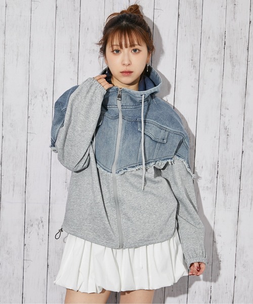 GORGE(ゴージ)の「《デニム切り替え×フード付き》ブルゾン/秋冬春/全2色(ブルゾン・レディース・ブラック/グレー・F)」の1枚目の写真