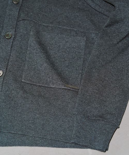 JOSE MOON（ジョゼムーン）の「PLATE VNECK OVER CARDIGAN/プレートブイネックオーバーカーディガン（カーディガン/ボレロ・レディース・ブラック/チャコールグレー/ピンク・38/36）」の20枚目の写真