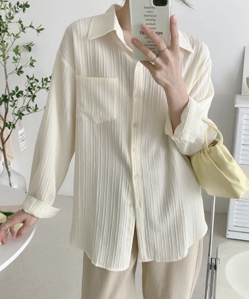 SallyLunn(サリーラン)の「シアー楊柳オーバーシャツ(シャツ/ブラウス・レディース・ホワイト/ライトイエロー・LARGE/MEDIUM)」の4枚目の写真