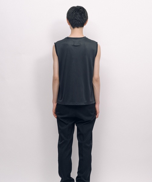 KEISUKEYOSHIDA（ケイスケヨシダ）の「Back Lining Sleeveless Top（シャツ/ブラウス・レディース・ブラック/グレー・M/L）」の9枚目の写真