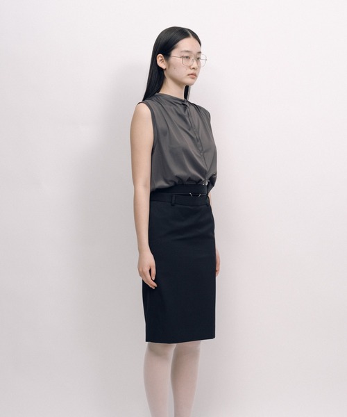 KEISUKEYOSHIDA（ケイスケヨシダ）の「Back Lining Sleeveless Top（シャツ/ブラウス・レディース・ブラック/グレー・M/L）」の13枚目の写真