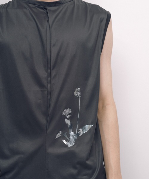 KEISUKEYOSHIDA（ケイスケヨシダ）の「Back Lining Sleeveless Top（シャツ/ブラウス・レディース・ブラック/グレー・M/L）」の20枚目の写真