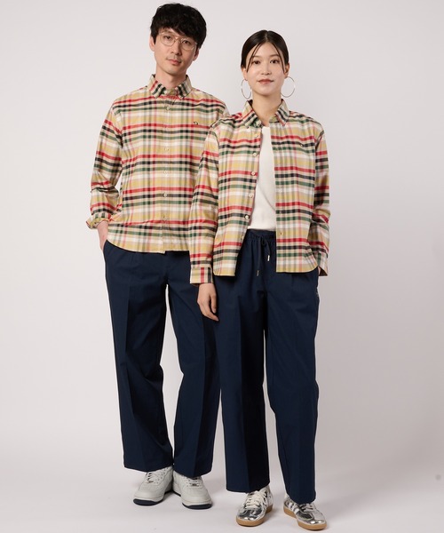 Arnold Palmer(アーノルドパーマー)の「パーマーチェック ストレッチ オックス シェア 長袖シャツ(シャツ/ブラウス・レディース・ネイビー/ベージュ・XS/LL/L/M/S)」の4枚目の写真