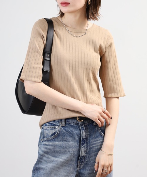 OMNES(オムネス)の「針抜リブ5分袖Tシャツ(Tシャツ/カットソー・レディース・ベージュ/モスグリーン/ホワイト・FREE)」の1枚目の写真